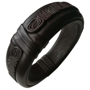 🇨🇦 Vintage 80s hand made leather bracelet